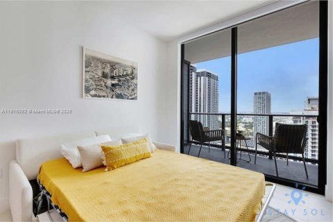 Купить кондоминиум в Майами, Флорида 1 спальня, 54.63м2, № 2016218 - фото 20