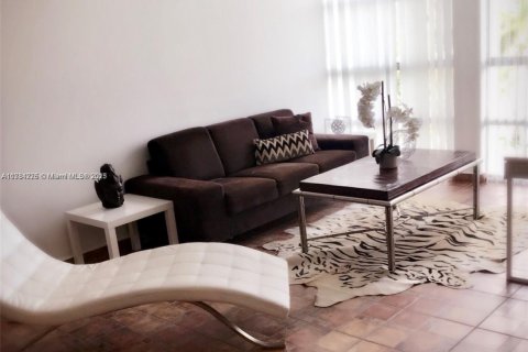 Copropriété à louer à Hallandale Beach, Floride: 2 chambres, 85.84 m2 № 1635514 - photo 7