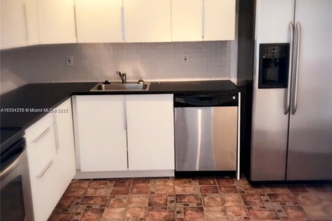 Copropriété à louer à Hallandale Beach, Floride: 2 chambres, 85.84 m2 № 1635514 - photo 3