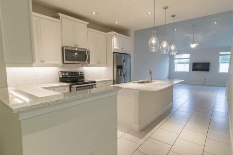 Adosado en alquiler en Sarasota, Florida, 3 dormitorios, 170.66 m2 № 1808682 - foto 6