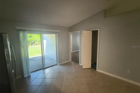 Appartement à louer à Palm Coast, Floride: 3 chambres, 127.83 m2 № 2402979 - photo 5