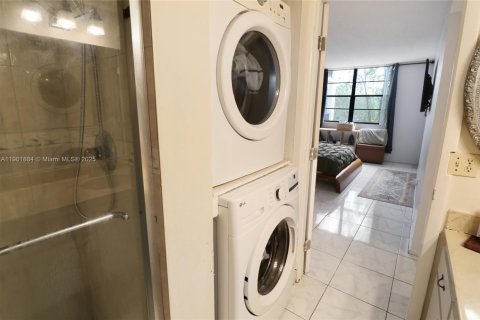 Copropriété à vendre à Tamarac, Floride: 2 chambres, 95.69 m2 № 1951842 - photo 20