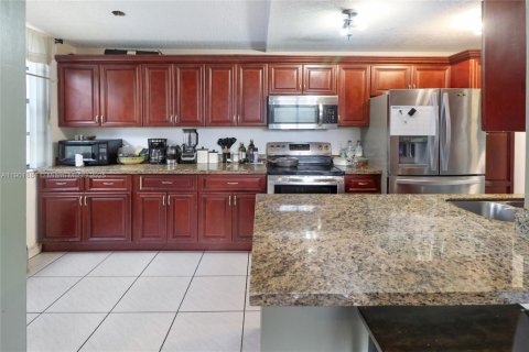 Copropriété à vendre à Tamarac, Floride: 2 chambres, 95.69 m2 № 1951842 - photo 8