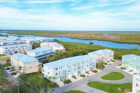 Touwnhouse à louer à Placida, Floride: 3 chambres, 222.04 m2 № 1690242 - photo 1