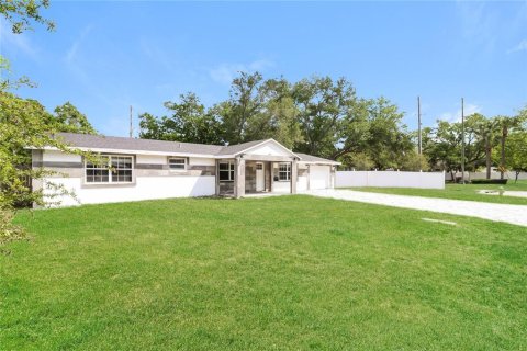 Villa ou maison à vendre à Saint Petersburg, Floride: 4 chambres, 178.47 m2 № 2114878 - photo 2