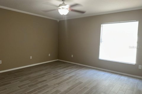 House in Odessa, Florida 3 bedrooms, 137.68 sq.m. № 2376734 - photo 14