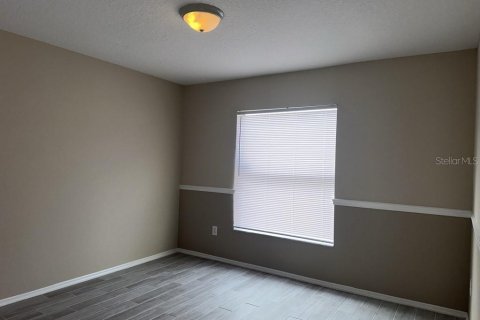 House in Odessa, Florida 3 bedrooms, 137.68 sq.m. № 2376734 - photo 10