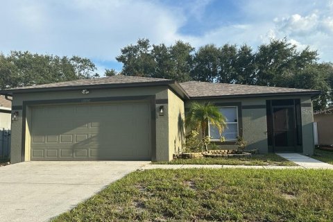 House in Odessa, Florida 3 bedrooms, 137.68 sq.m. № 2376734