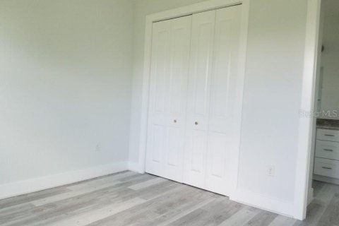 Apartamento en alquiler en Punta Gorda, Florida, 3 dormitorios, 130.81 m2 № 1907247 - foto 8