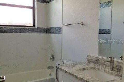 Apartamento en alquiler en Punta Gorda, Florida, 3 dormitorios, 130.81 m2 № 1907247 - foto 14