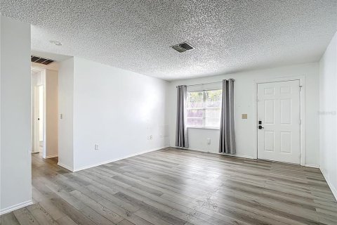 House in Lakeland, Florida 2 bedrooms, 91.51 sq.m. № 1873808 - photo 6