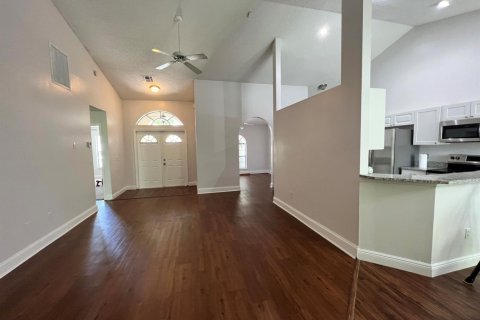 House in Wellington, Florida 3 bedrooms, 167.22 sq.m. № 2247854 - photo 3