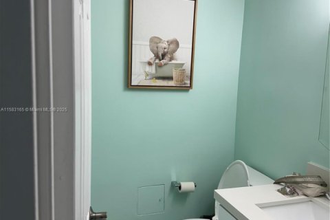 Снять в аренду кондоминиум в Холливуд, Флорида 1 спальня, 77.57м2, № 1959492 - фото 12