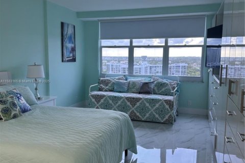 Снять в аренду кондоминиум в Холливуд, Флорида 1 спальня, 77.57м2, № 1959492 - фото 7