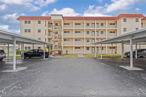 Condominio en venta en Sarasota, Florida, 2 dormitorios, 87.33 m2 № 1810988 - foto 18