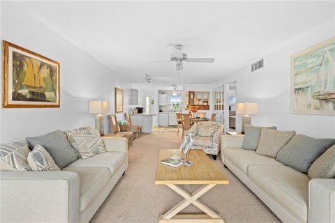 Condominio en venta en Sarasota, Florida, 2 dormitorios, 87.33 m2 № 1810988 - foto 5