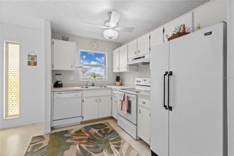 Condominio en venta en Sarasota, Florida, 2 dormitorios, 87.33 m2 № 1810988 - foto 6