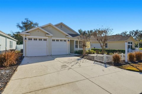 Villa ou maison à vendre à Zephyrhills, Floride: 3 chambres, 151.62 m2 № 2092915 - photo 2