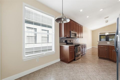 Villa ou maison à vendre à Zephyrhills, Floride: 3 chambres, 151.62 m2 № 2092915 - photo 17