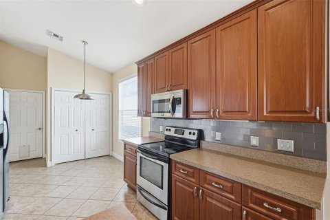 Villa ou maison à vendre à Zephyrhills, Floride: 3 chambres, 151.62 m2 № 2092915 - photo 20