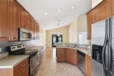 Villa ou maison à vendre à Zephyrhills, Floride: 3 chambres, 151.62 m2 № 2092915 - photo 21