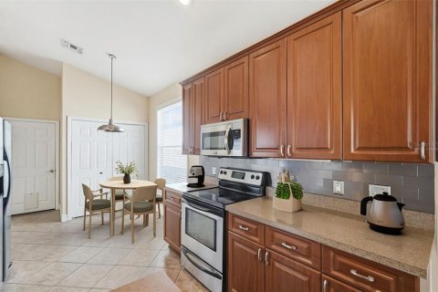 Villa ou maison à vendre à Zephyrhills, Floride: 3 chambres, 151.62 m2 № 2092915 - photo 19