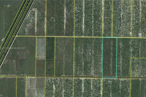 Commercial property in LaBelle, Florida № 1700275 - photo 3