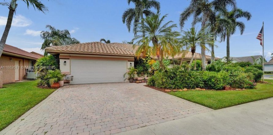 Дом в Дейви, Флорида 4 спальни, 209.4м2 № 1931756