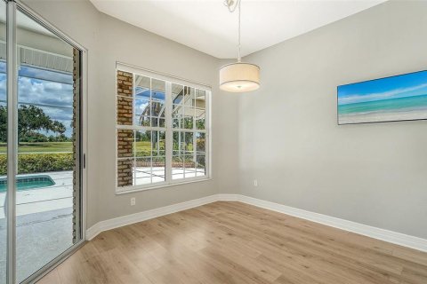 House in Sarasota, Florida 4 bedrooms, 243.68 sq.m. № 2210990 - photo 13