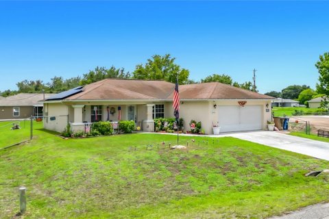 Casa en venta en Lehigh Acres, Florida, 3 dormitorios, 130.81 m2 № 2218852 - foto 2
