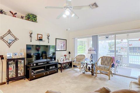 Casa en venta en Lehigh Acres, Florida, 3 dormitorios, 130.81 m2 № 2218852 - foto 25