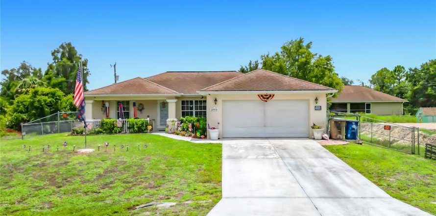 Casa en Lehigh Acres, Florida 3 dormitorios, 130.81 m2 № 2218852