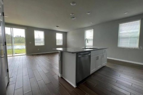 Touwnhouse à louer à Davenport, Floride: 3 chambres, 145.48 m2 № 2097928 - photo 6
