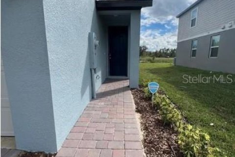 Touwnhouse à louer à Davenport, Floride: 3 chambres, 145.48 m2 № 2097928 - photo 2