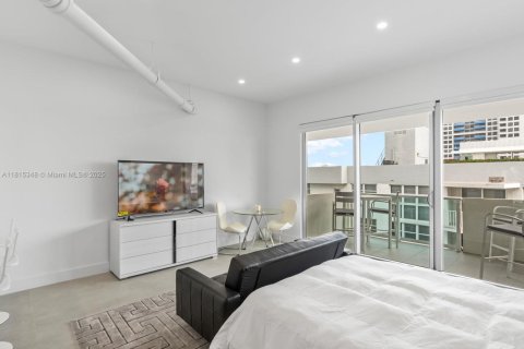 Купить кондоминиум в Майами-Бич, Флорида 51.28м2, № 2022283 - фото 6