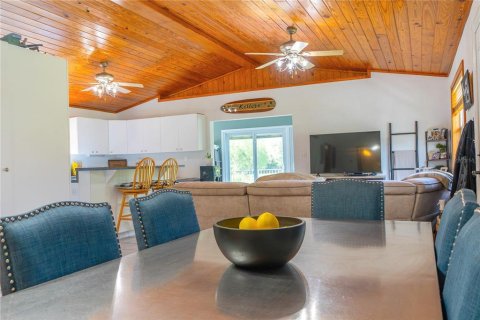 House in Oak Hill, Florida 1 bedroom, 98.1 sq.m. № 2290969 - photo 19