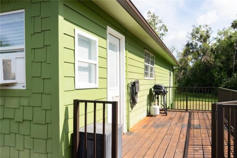 House in Oak Hill, Florida 1 bedroom, 98.1 sq.m. № 2290969 - photo 6