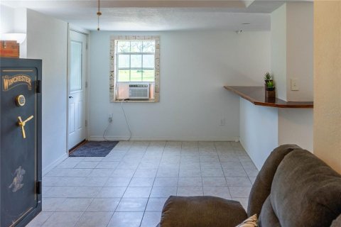 House in Oak Hill, Florida 1 bedroom, 98.1 sq.m. № 2290969 - photo 29