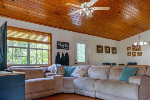 House in Oak Hill, Florida 1 bedroom, 98.1 sq.m. № 2290969 - photo 10
