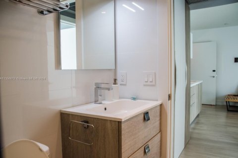 Купить кондоминиум в Майами-Бич, Флорида 1 спальня, 41.06м2, № 1985043 - фото 11