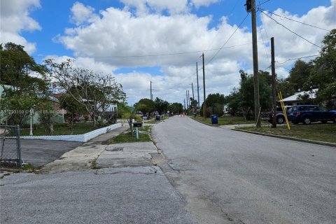 Villa ou maison à vendre à Sebring, Floride: 2 chambres, 109.81 m2 № 1969615 - photo 2