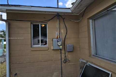 Villa ou maison à vendre à Sebring, Floride: 2 chambres, 109.81 m2 № 1969615 - photo 6