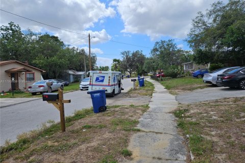 Villa ou maison à vendre à Sebring, Floride: 2 chambres, 109.81 m2 № 1969615 - photo 3