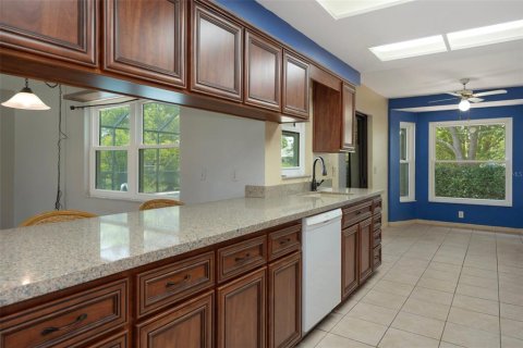 House in Spring Hill, Florida 3 bedrooms, 156.73 sq.m. № 1747526 - photo 15