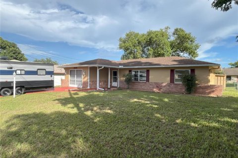 Casa en venta en Spring Hill, Florida, 2 dormitorios, 111.48 m2 № 1810509 - foto 2