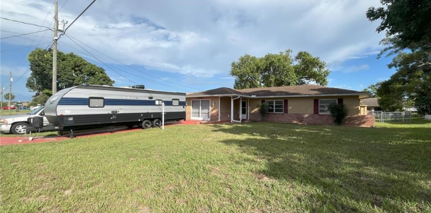 Casa en Spring Hill, Florida 2 dormitorios, 111.48 m2 № 1810509