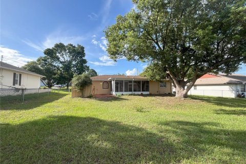 Casa en venta en Spring Hill, Florida, 2 dormitorios, 111.48 m2 № 1810509 - foto 7