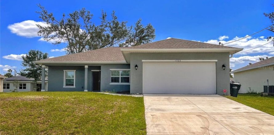 Villa ou maison à North Port, Floride 3 chambres, 144.65 m2 № 1855797