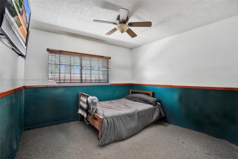 Villa ou maison à vendre à Miami, Floride: 4 chambres, 190.82 m2 № 1852364 - photo 23