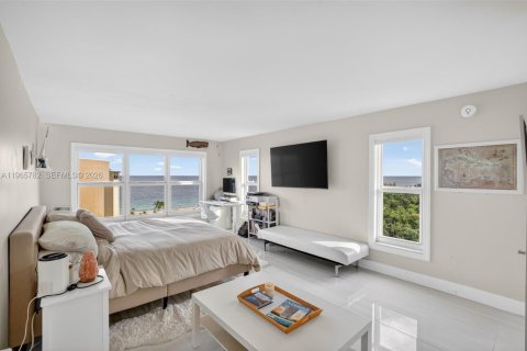 Condo in Fort Lauderdale, Florida, 2 bedrooms  № 2027410 - photo 30